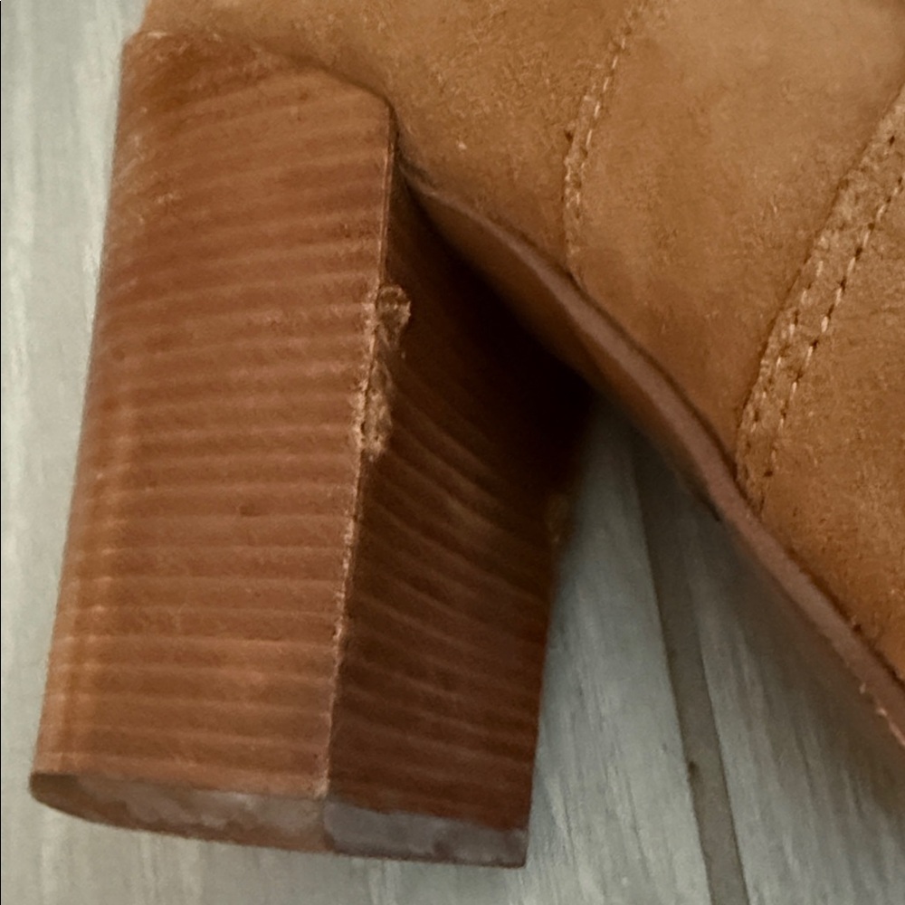 BCBGeneration Boots - Picture 6 of 7